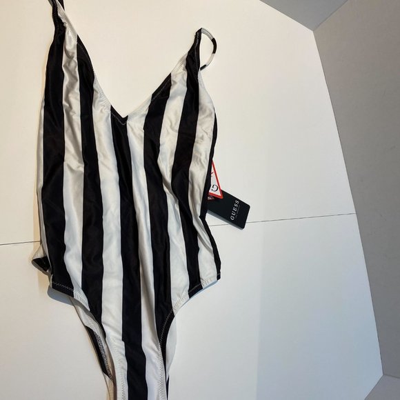 NWT Guess Striped High-Cut One Piece Swimsuit - Picture 3 of 4